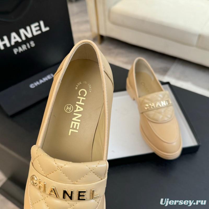 2025 Women Chanel Beige Leather Loafers KFY00310
