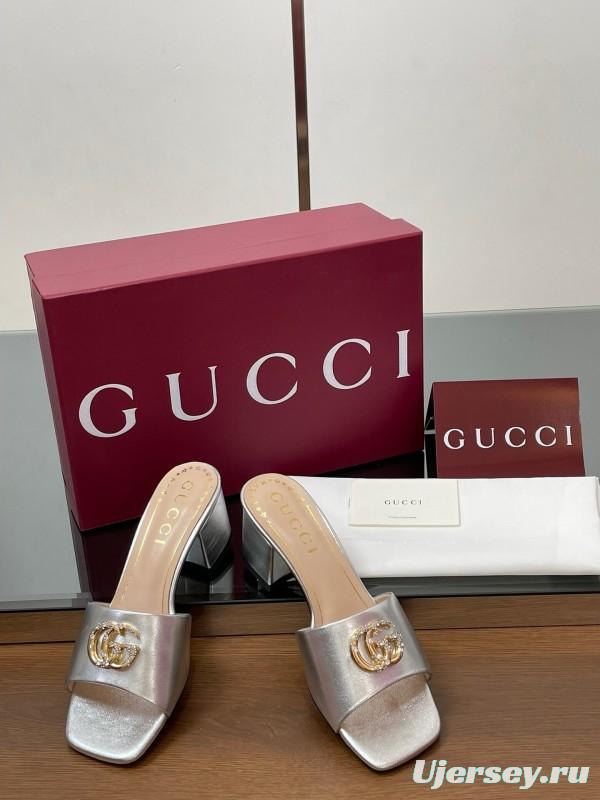 2025 Women Gucci Gold Leather Mules GG Emblem LY00280