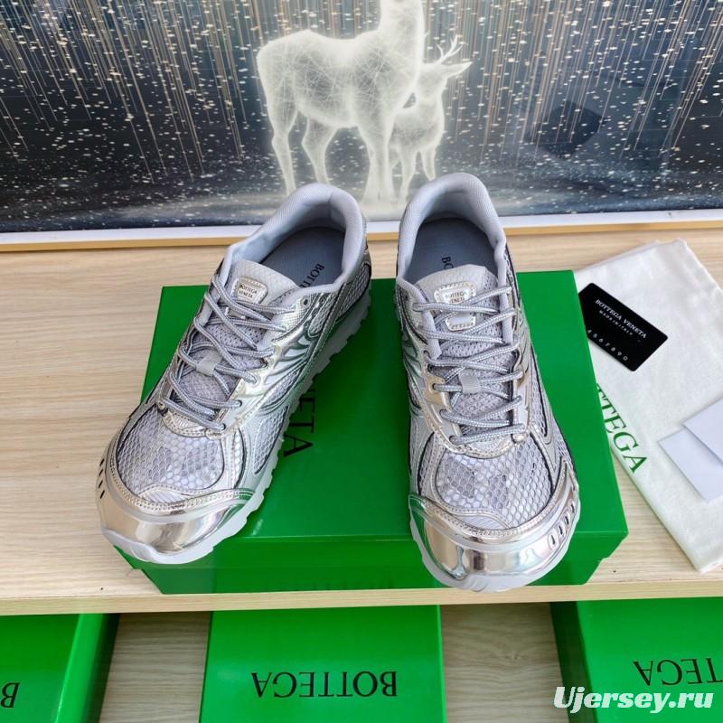 2025 Unisex Bottega Veneta Silver Grey Mesh TPU Runner Sneakers LY00310