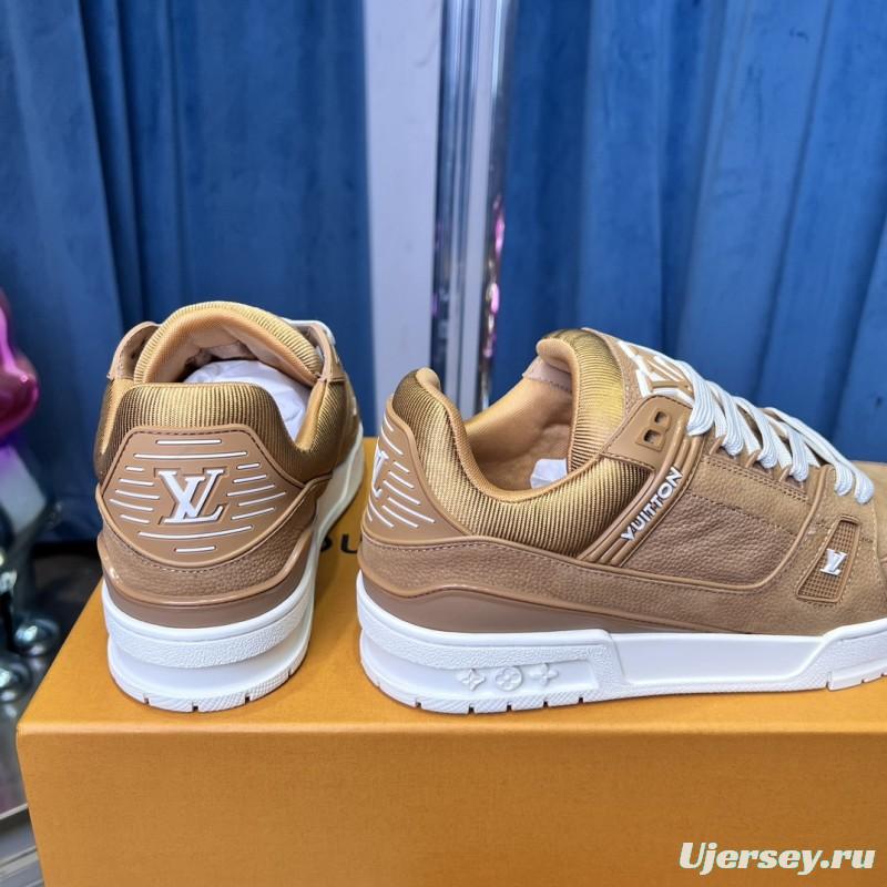 2025 Unisex Louis Vuitton Beige Suede Leather LV Trainer