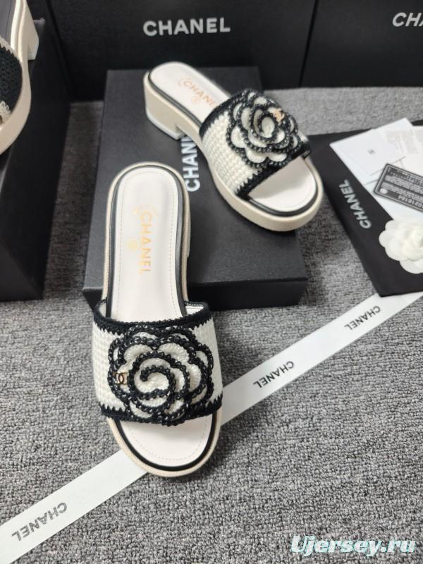 2025 Slippers Chanel Black White Fabric Camellia LY00000
