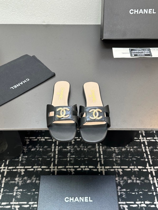 2025 Slippers Chanel Black Lambskin Slippers