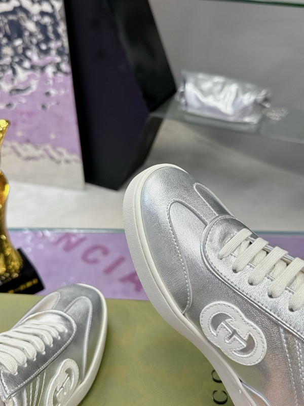 2024 Unisex Gucci Silver White Leather Suede Sneakers MJ00310