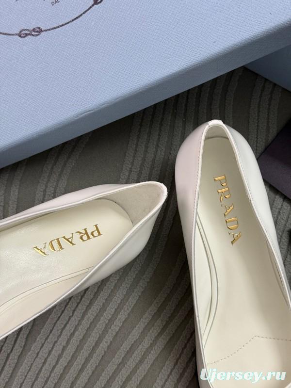 2025 Women Prada White Leather Loafers KFY00300