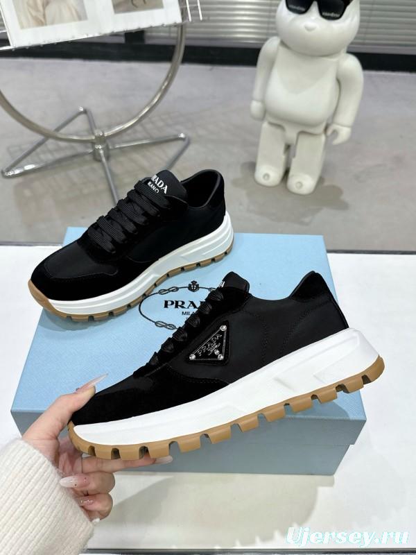 2025 Unisex Prada Black Leather Suede Sneakers KFY00310