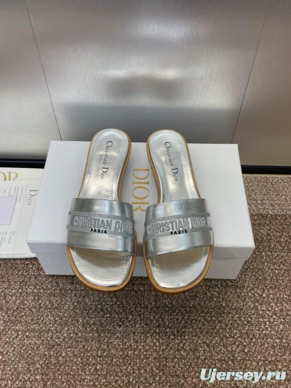 2025 Women Dior Silver Leather Slippers CD Logo KFY00300