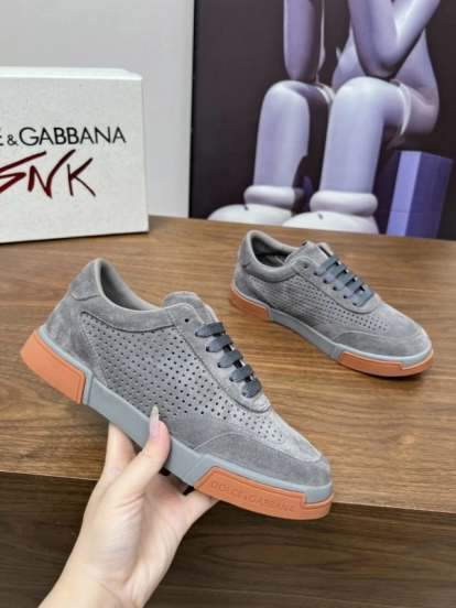 2025 Men Dolce & Gabbana Gray Suede Casual Sneakers LY00280
