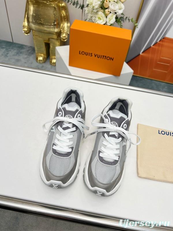 2025 Unisex Louis Vuitton Grey White Mesh Leather Sneakers Monogram LY00340