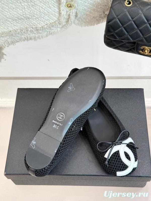 2025 Women Chanel Black White Mesh Leather Ballet Flats KFY00260