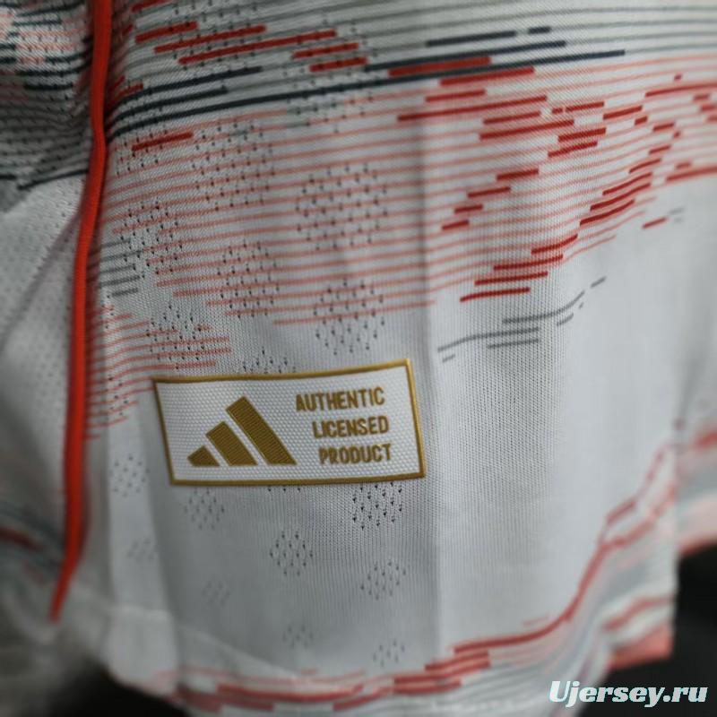 Player Version 25/26 Bayern Munich Away Long Sleeve Jersey