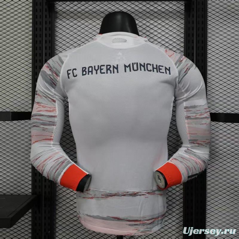 Player Version 25/26 Bayern Munich Away Long Sleeve Jersey