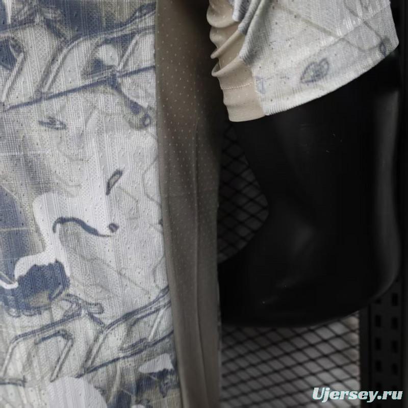 Player Version 25/26 Tottenham Hotspur Academy Pro Pre-Match Jersey