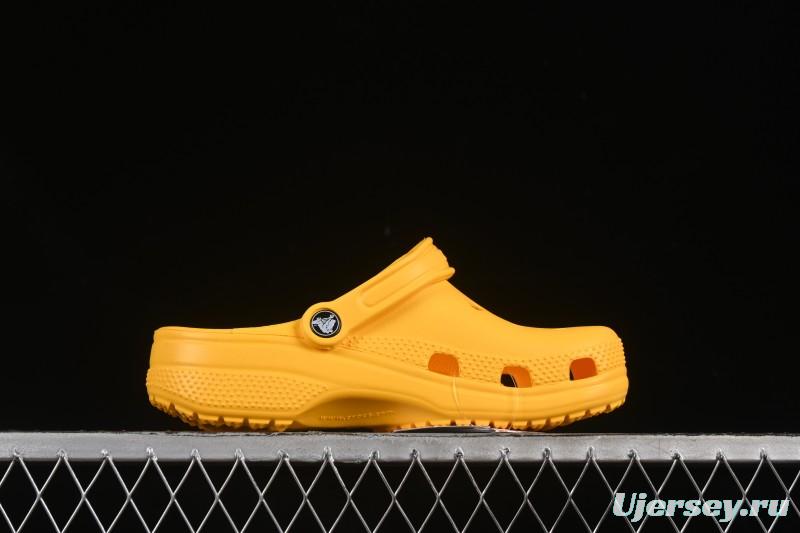 Crocs Classic Two-Way Beach Clog Sandals - B.D4