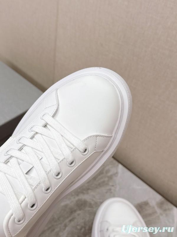 2025 Unisex Prada White Calf Leather Sneakers Retro Thick Sole KFY00290