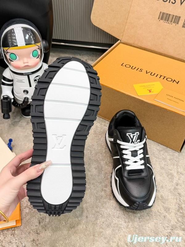2025 Unisex Louis Vuitton Black White Leather Sneakers Run Away Maxi AS00390