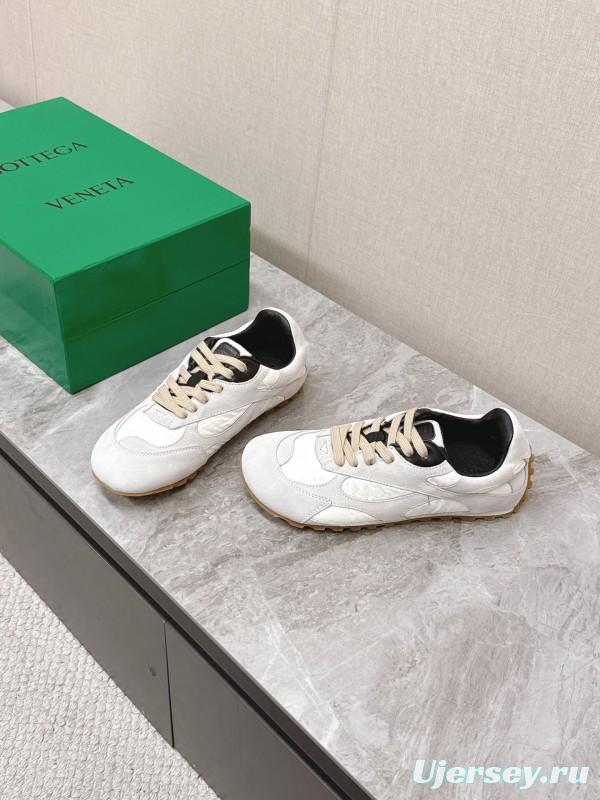 2025 Unisex Bottega Veneta White Black Nylon Suede Sneakers KFY00290
