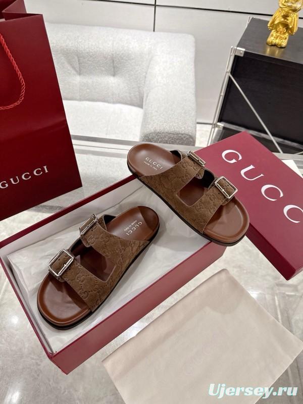 2025 Unisex Gucci Brown Leather Slippers Double G Embossed AS00240