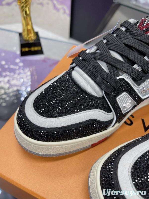 2025 Unisex Louis Vuitton Black White Leather Denim Plimsolls Handcrafted Diamonds AS00400