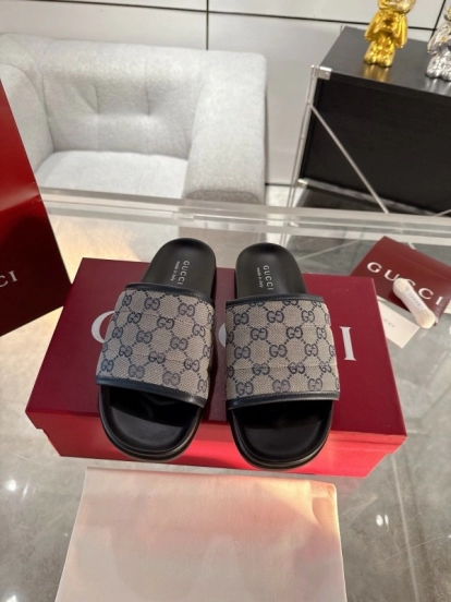 2025 Unisex Gucci Black Grey Fabric Slippers Double G Embossed AS00240