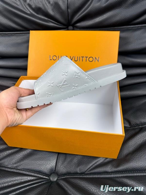 2025 Men Louis Vuitton White Leather Slippers AS00170