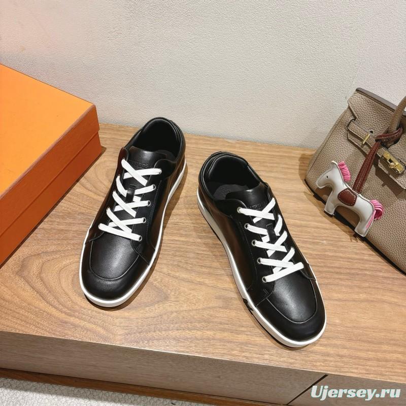 2025 Unisex Hermès Black Leather Sneakers AS00380