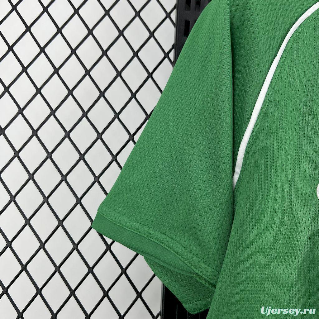 2007/08 Manchester United Green Goalkeeper Retro Jersey