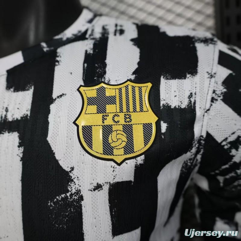 Player Version 25/26 Barcelona Black with Distressed Stripes Jersey