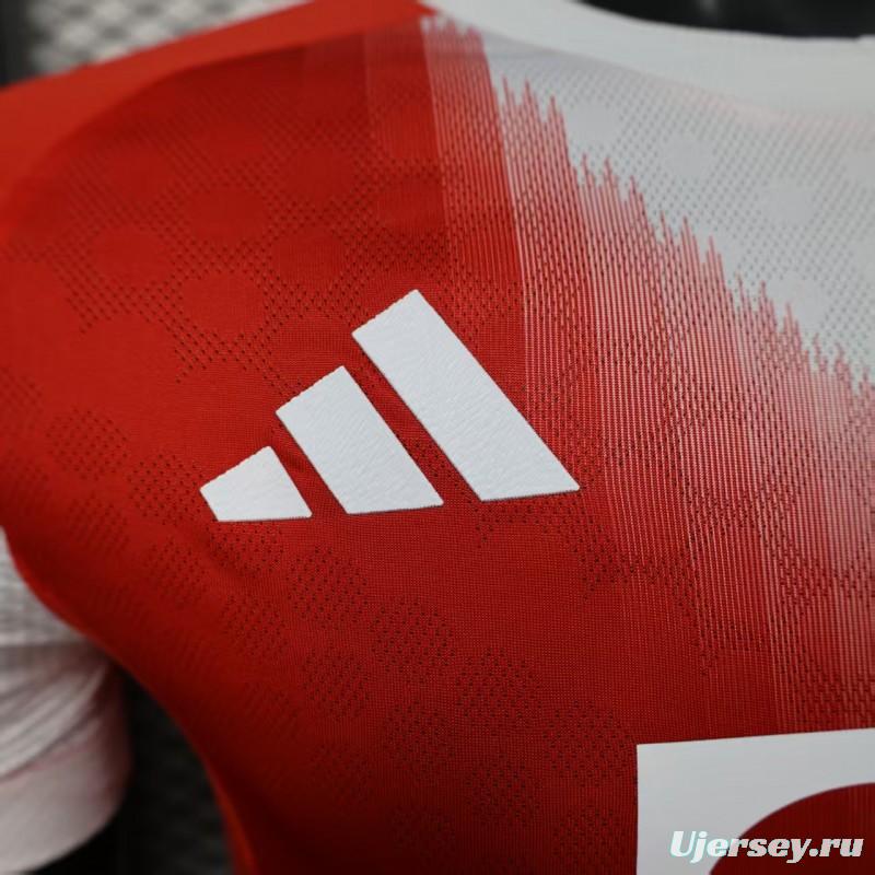 Player Version 25/26 Bayern Munich Home Jersey