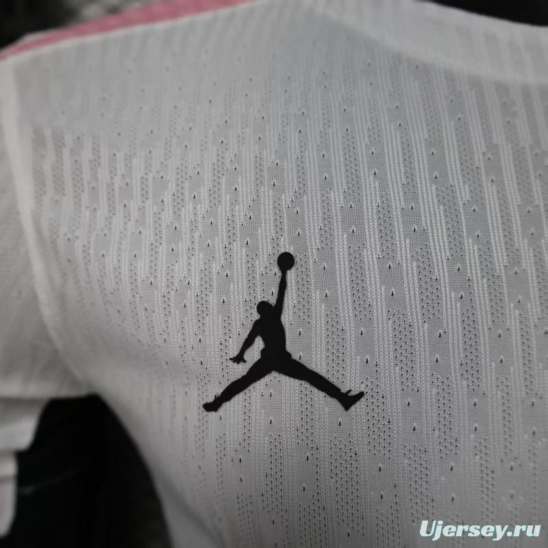 Player Version 25/26 Paris Saint-Germain White with Pink Trim Jersey