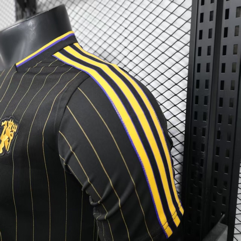 Player Version 25/26 Manchester United Black Casual Jersey