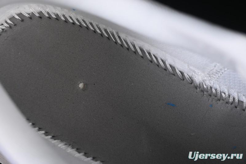 Nike Air Zoom Vomero 18 Cushioned Running Shoes - IB5726-100