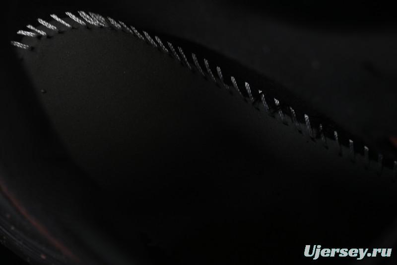 Nike Air Zoom Vomero 18 Cushioned Running Shoes - IH4454-001