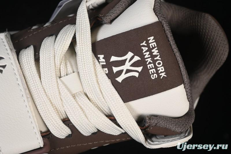 New York Yankees Chunky Liner Magic Strap Lightweight Platform Casual Sneakers - 3ASXW015N50BRS