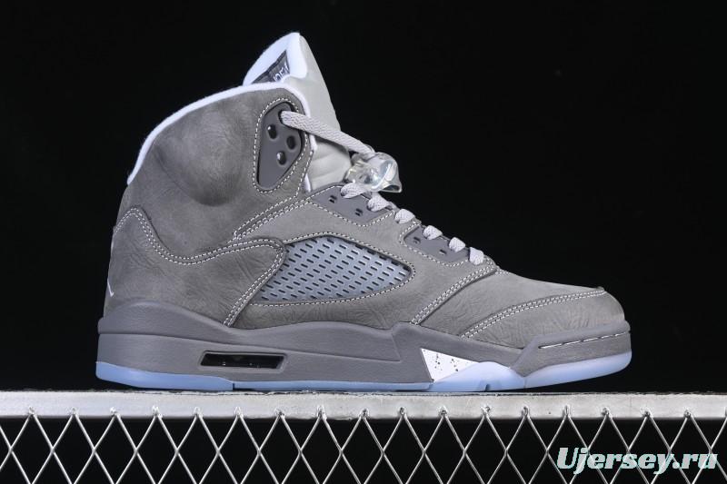 Nike Air Jordan 5 Retro Basketball Shoes with Wolf Grey Design - DD0587-002
