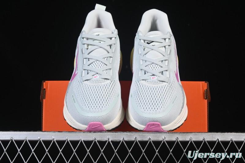 Nike Air Zoom Vomero 18 Cushioned Running Shoes - IH3634-099