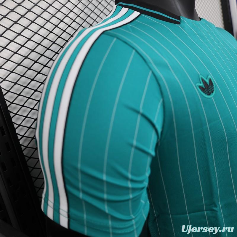 Player Version 25/26 Liverpool  Adidas Original Blue Jersey