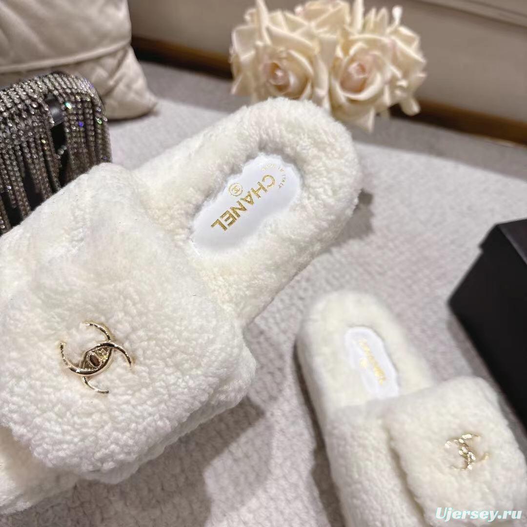 Chanel 2025/SS Slingback Lock Buckle Butterfly Fur Slippers - LY00250