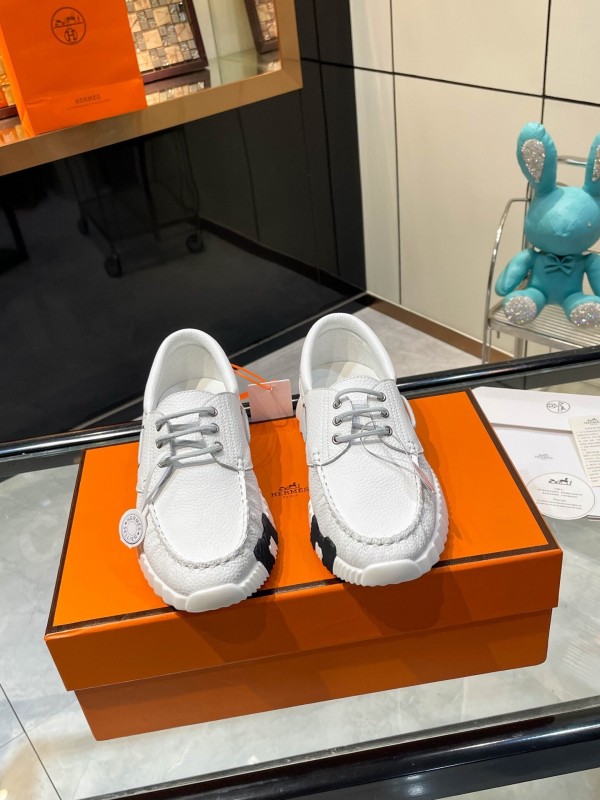 Hermès Classic Casual Sports Shoes with Exaggerated H Logo and Heightening Design - LY00300