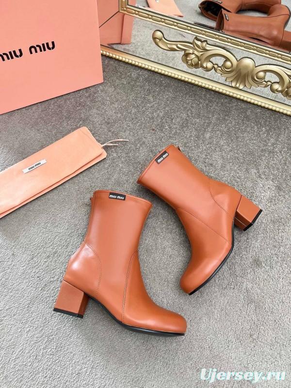 Miu Miu Fall/Winter 2025 Runway Dreamy Night City Heels - LY00290