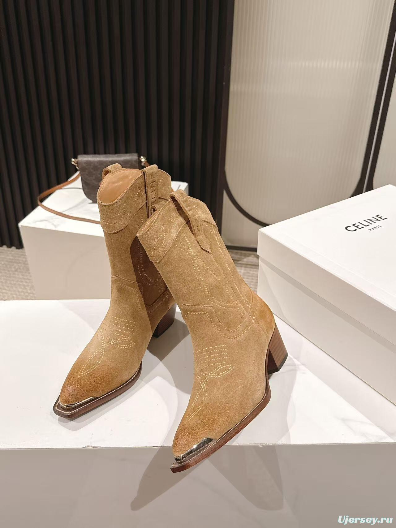 CELINE Fashion Boots with Arch of Triumph Logo - LY00440