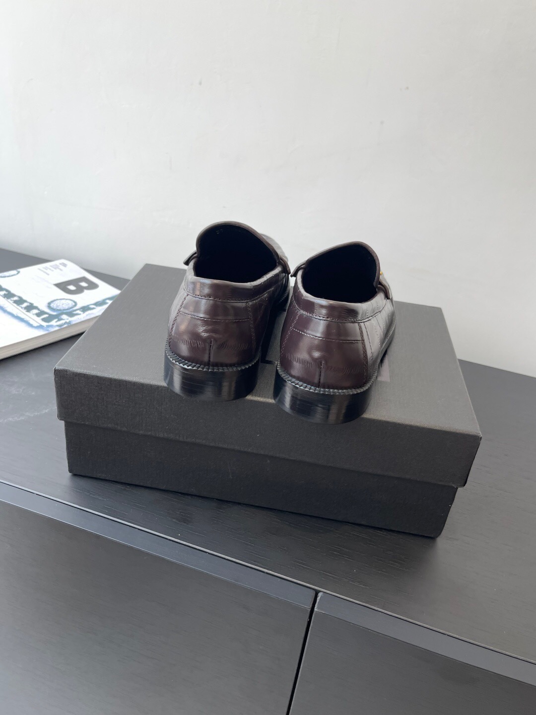 Saint Laurent Classic Loafer Leather Shoes - KFY00350