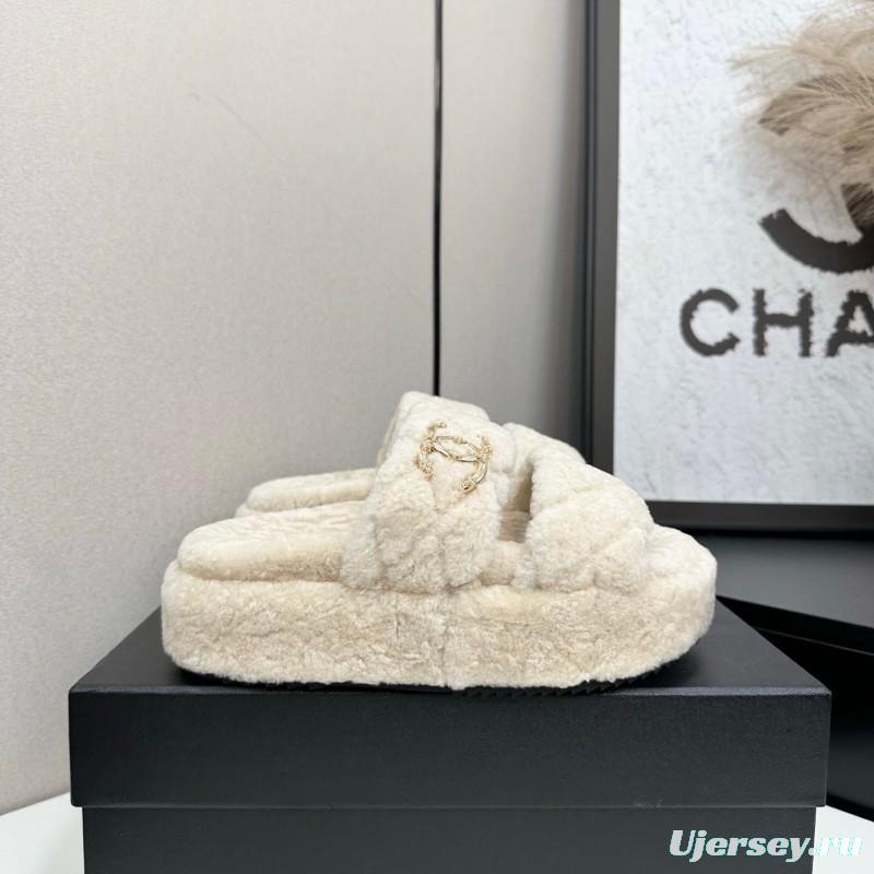Chanel 2025 SS New Autumn Winter Lazy Sheep Genuine Wool Lazy Slippers Chanel Quilted Thick Sole Fur Slides - LY00300