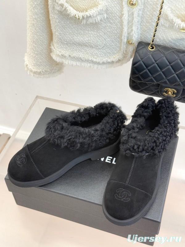 Chanel 25K Series Two-Tone CC Fur Snow Boots - KFY00270
