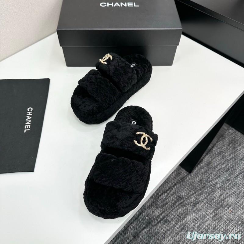 Chanel 2025 SS New Autumn Winter Lazy Sheep Genuine Wool Lazy Slippers Chanel Quilted Platform Fur Slippers - LY00300