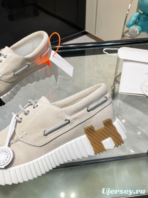 Hermès Classic Casual Sports Shoes with Exaggerated H Logo and Custom Sole - LY00300