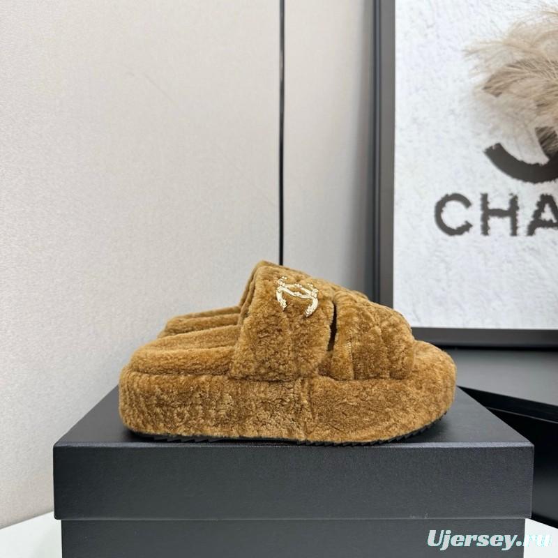 Chanel 2025 SS New Autumn Winter Lazy Sheep Genuine Wool Lazy Slippers Chanel Quilted Thick Sole Fur Slides - LY00300