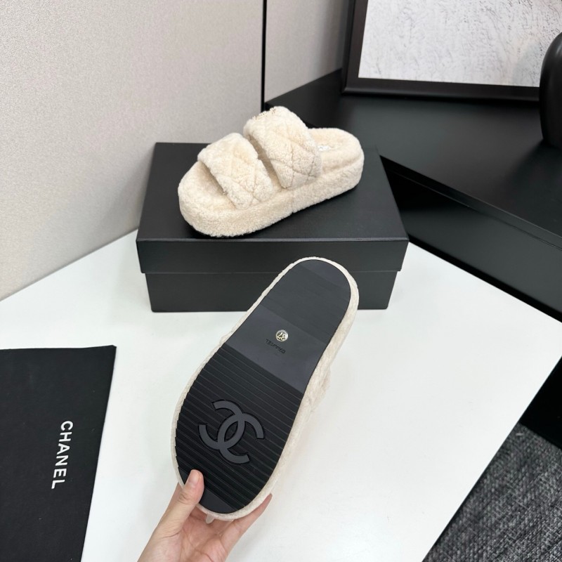 Chanel 2025 SS New Autumn Winter Lazy Sheep Genuine Wool Lazy Slippers Chanel Quilted Thick Sole Fur Slides - LY00300