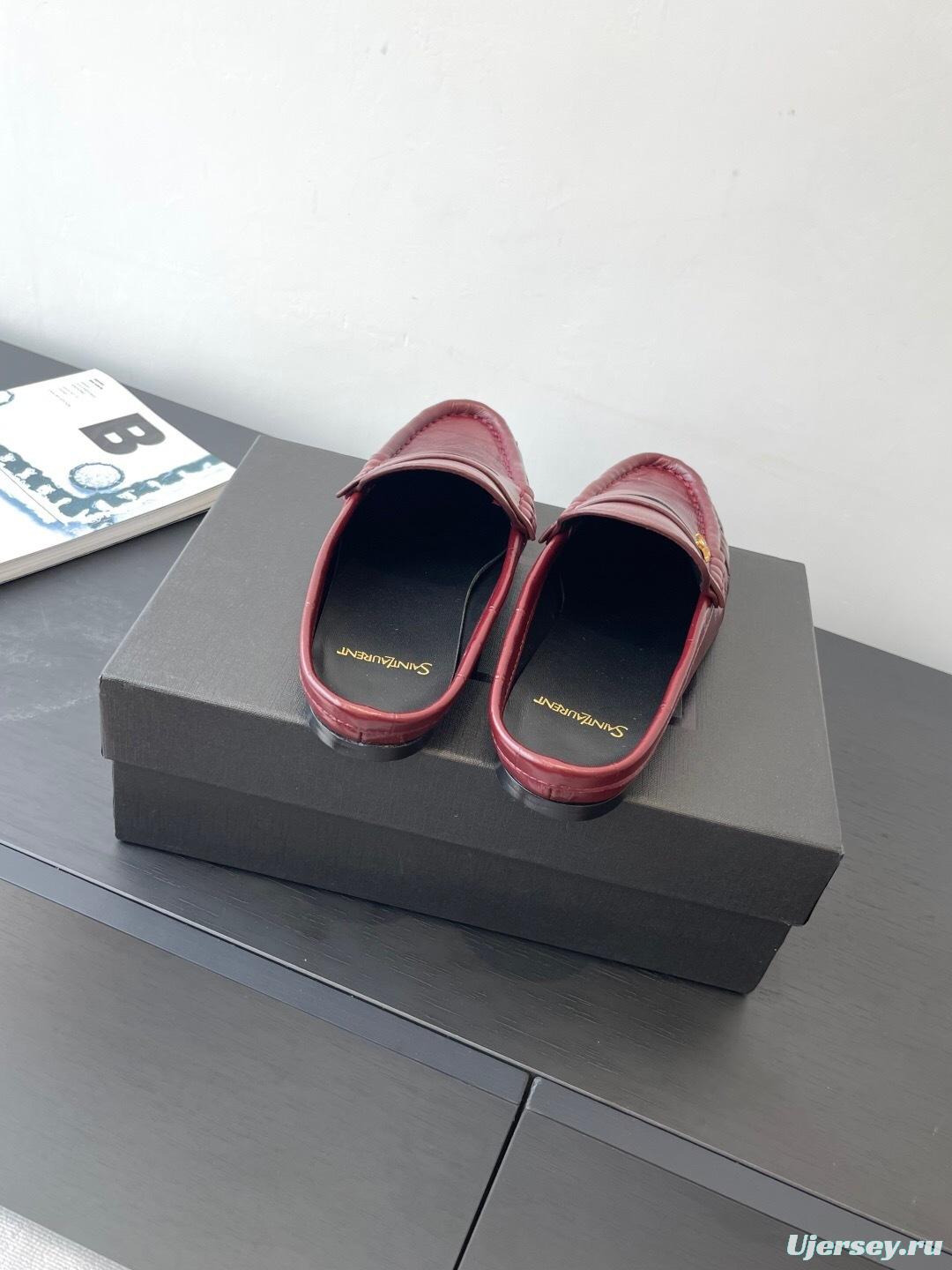 Saint Laurent Classic Loafer Mule Flats - KFY00320