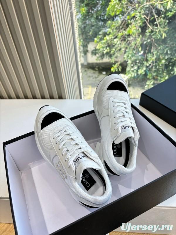 Chanel 2025 SS New Arrival High-Heel Two-Tone Casual Sneakers - KFY00320