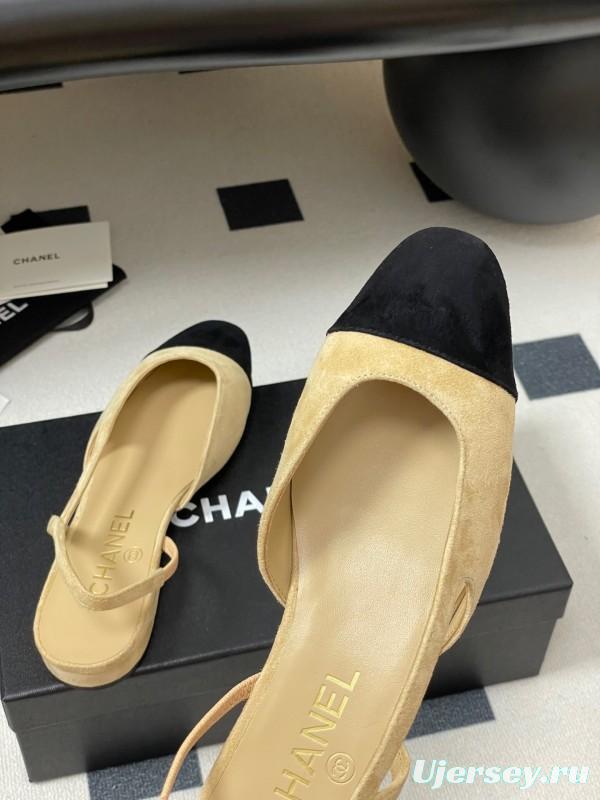 Chanel Sling-back Two-tone Suede Flats/Heels - KFY00280